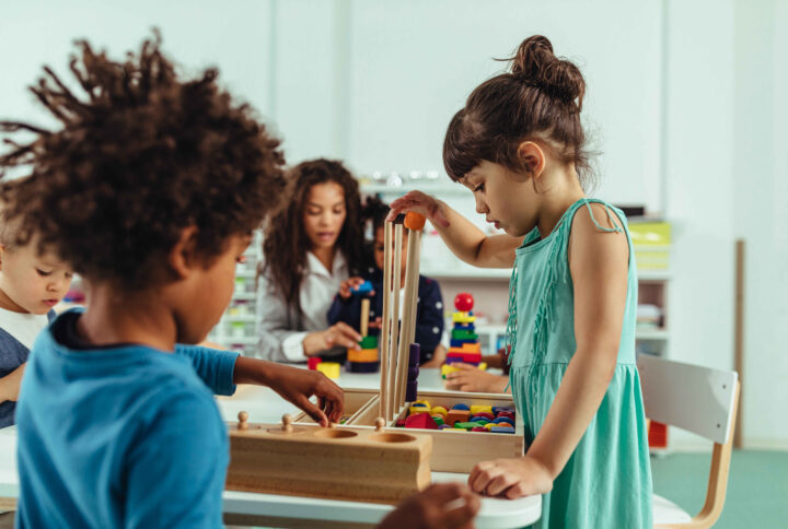 Cos’è il metodo Montessori? Guida completa